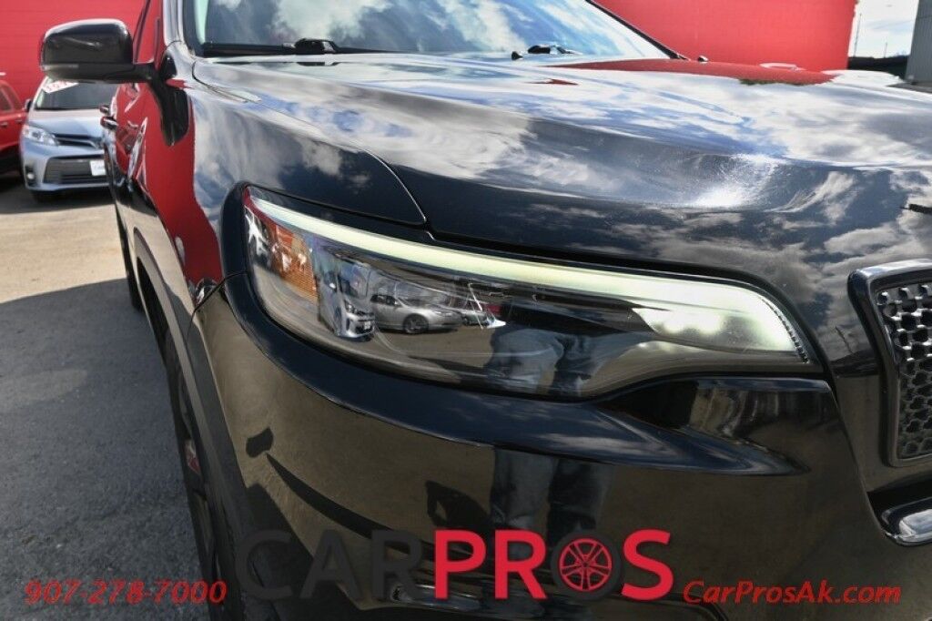 2020 Jeep Cherokee Altitude - 2.4L - Automatic - 4X4 - Remote Start - Heated Front Seats & Steering Wheel - Block Heater - LED Fog Lights - Keyless Entry - Backup Camera - Apple CarPlay/Google Android Auto Anchorage AK