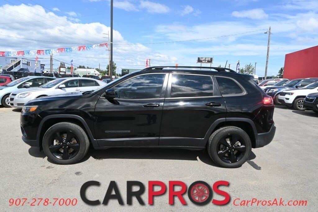 2020 Jeep Cherokee Altitude - 2.4L - Automatic - 4X4 - Remote Start - Heated Front Seats & Steering Wheel - Block Heater - LED Fog Lights - Keyless Entry - Backup Camera - Apple CarPlay/Google Android Auto Anchorage AK