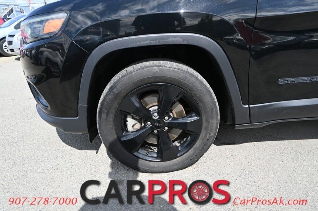 2020 Jeep Cherokee Altitude - 2.4L - Automatic - 4X4 - Remote Start - Heated Front Seats & Steering Wheel - Block Heater - LED Fog Lights - Keyless Entry - Backup Camera - Apple CarPlay/Google Android Auto Anchorage AK