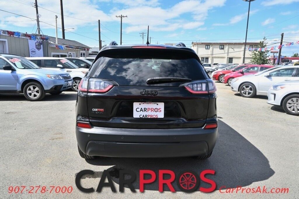 2020 Jeep Cherokee Altitude - 2.4L - Automatic - 4X4 - Remote Start - Heated Front Seats & Steering Wheel - Block Heater - LED Fog Lights - Keyless Entry - Backup Camera - Apple CarPlay/Google Android Auto Anchorage AK