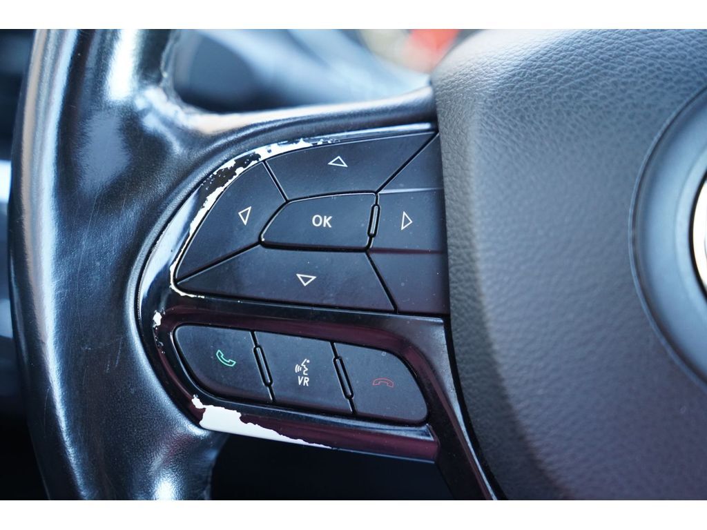 2020 Jeep Cherokee Altitude Huntington UT