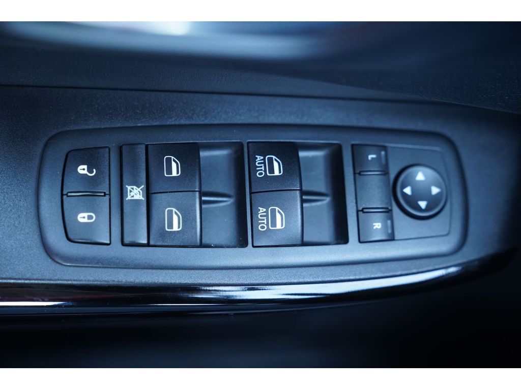 2020 Jeep Cherokee Altitude Huntington UT