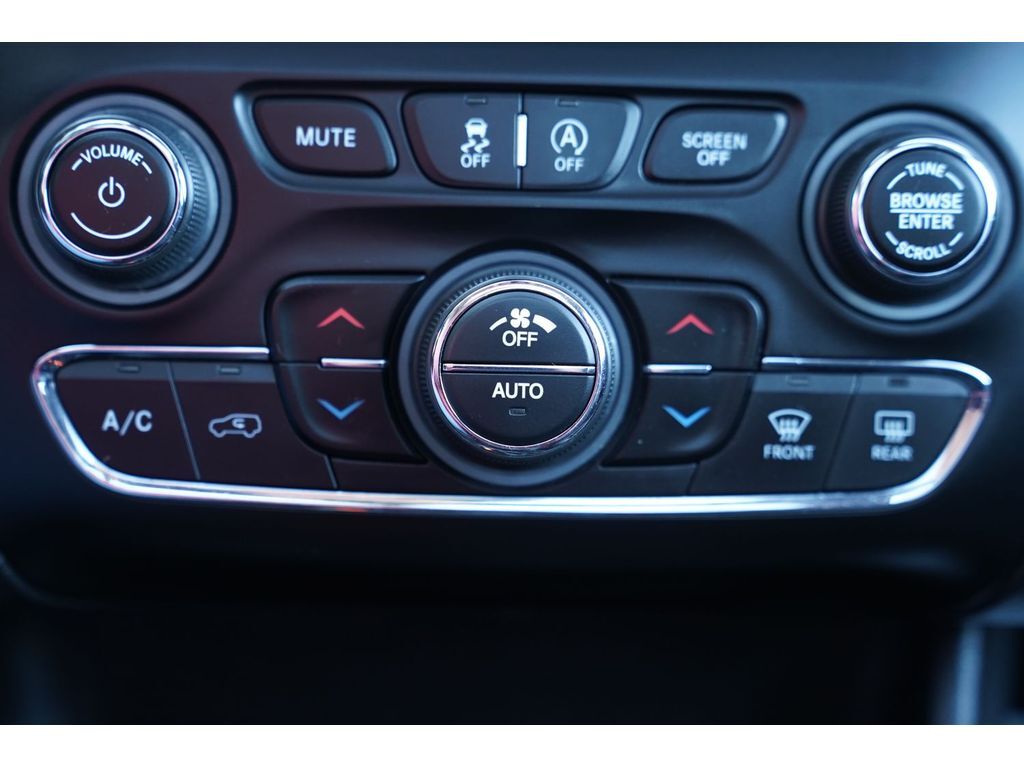 2020 Jeep Cherokee Altitude Huntington UT