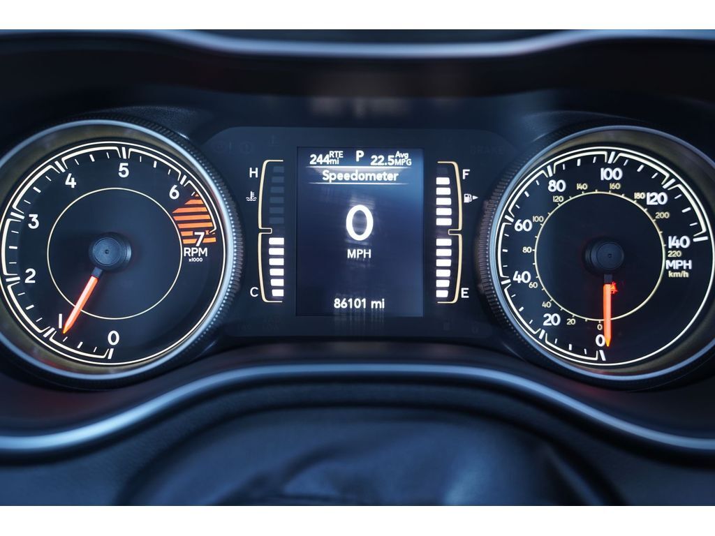 2020 Jeep Cherokee Altitude Huntington UT