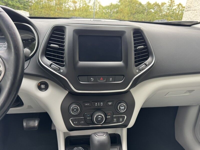 2020 Jeep Cherokee Altitude Willow Grove PA