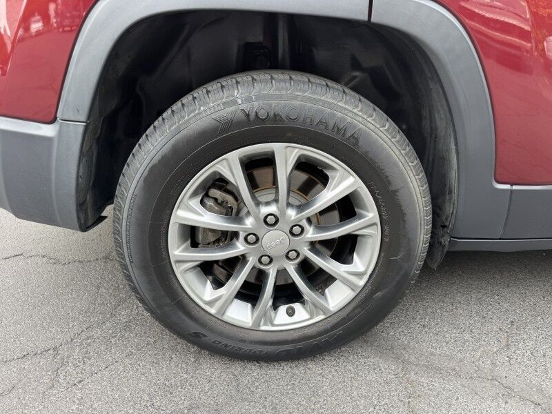 2020 Jeep Cherokee Altitude Willow Grove PA