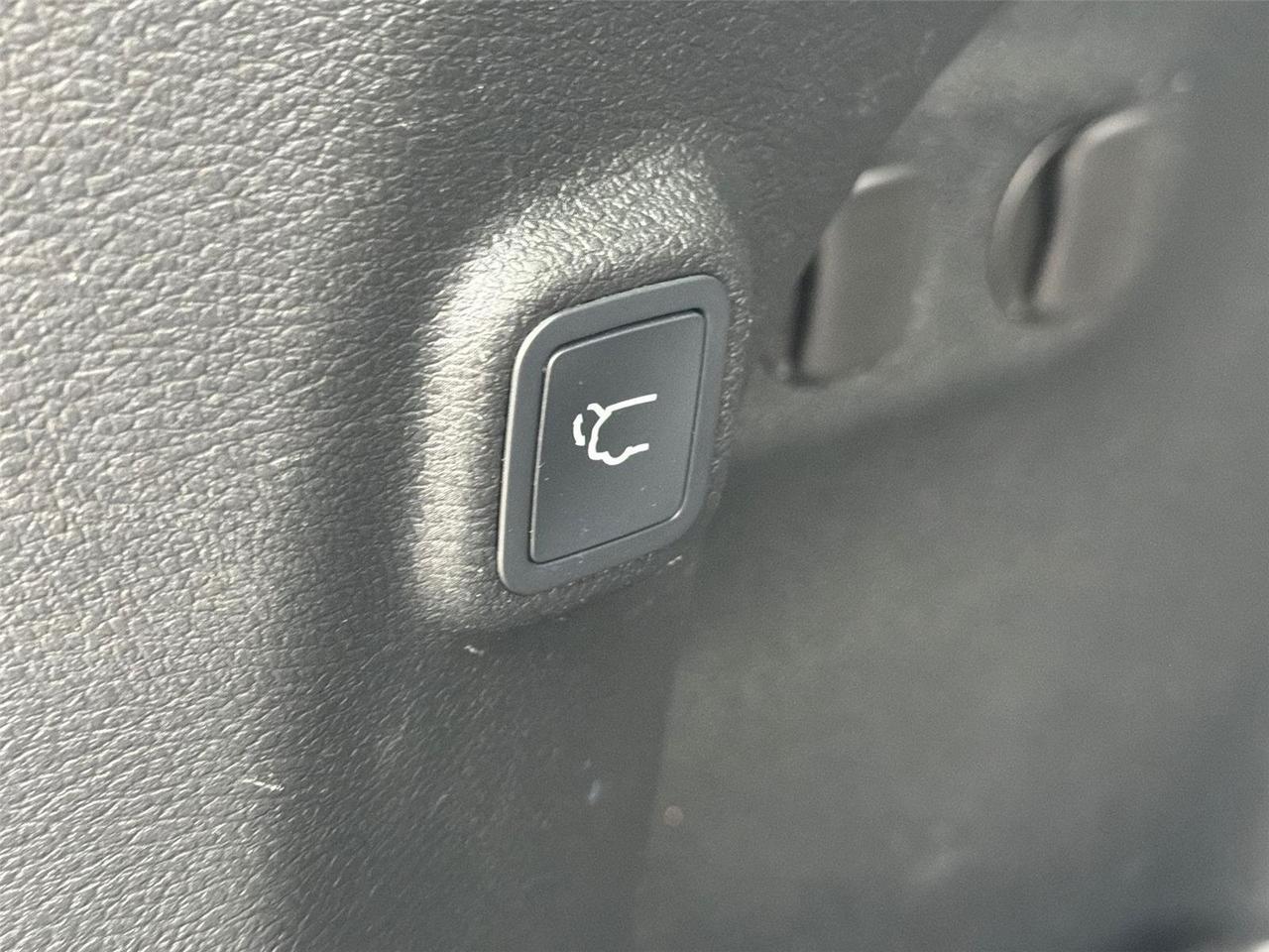 2020 Jeep Cherokee Altitude Hagerstown MD