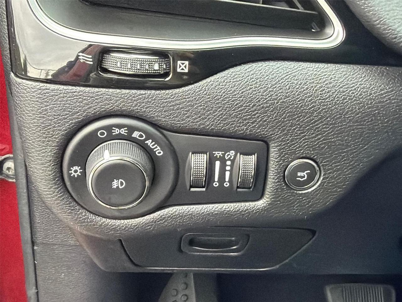 2020 Jeep Cherokee Altitude Hagerstown MD