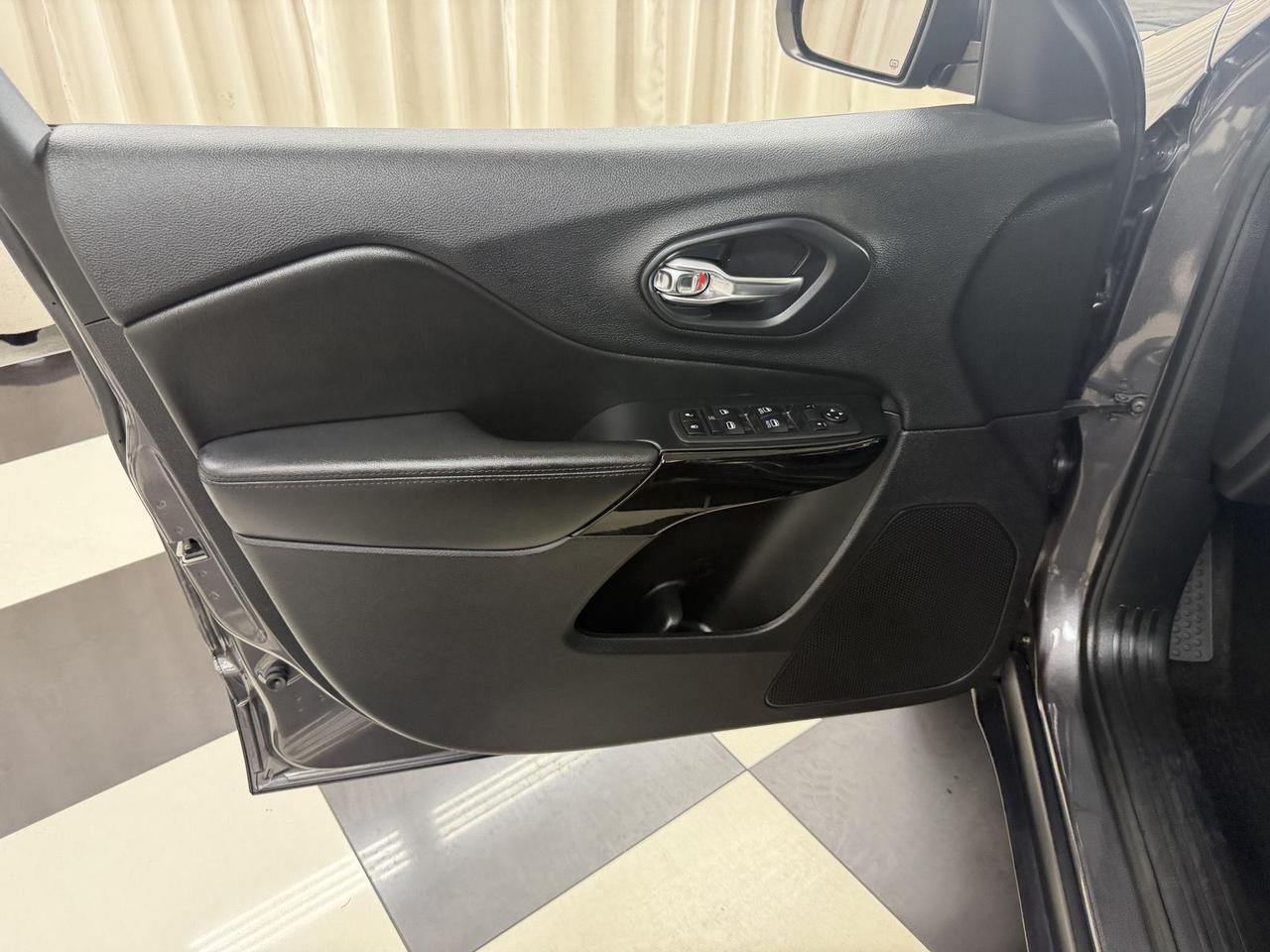 2020 Jeep Cherokee Altitude Annapolis MD