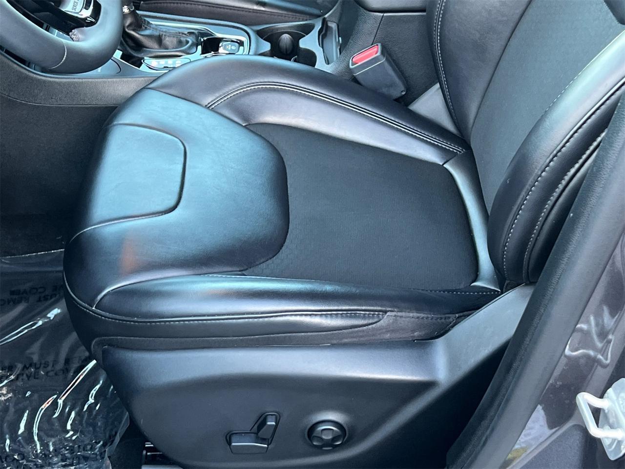 2020 Jeep Cherokee Altitude Hagerstown MD