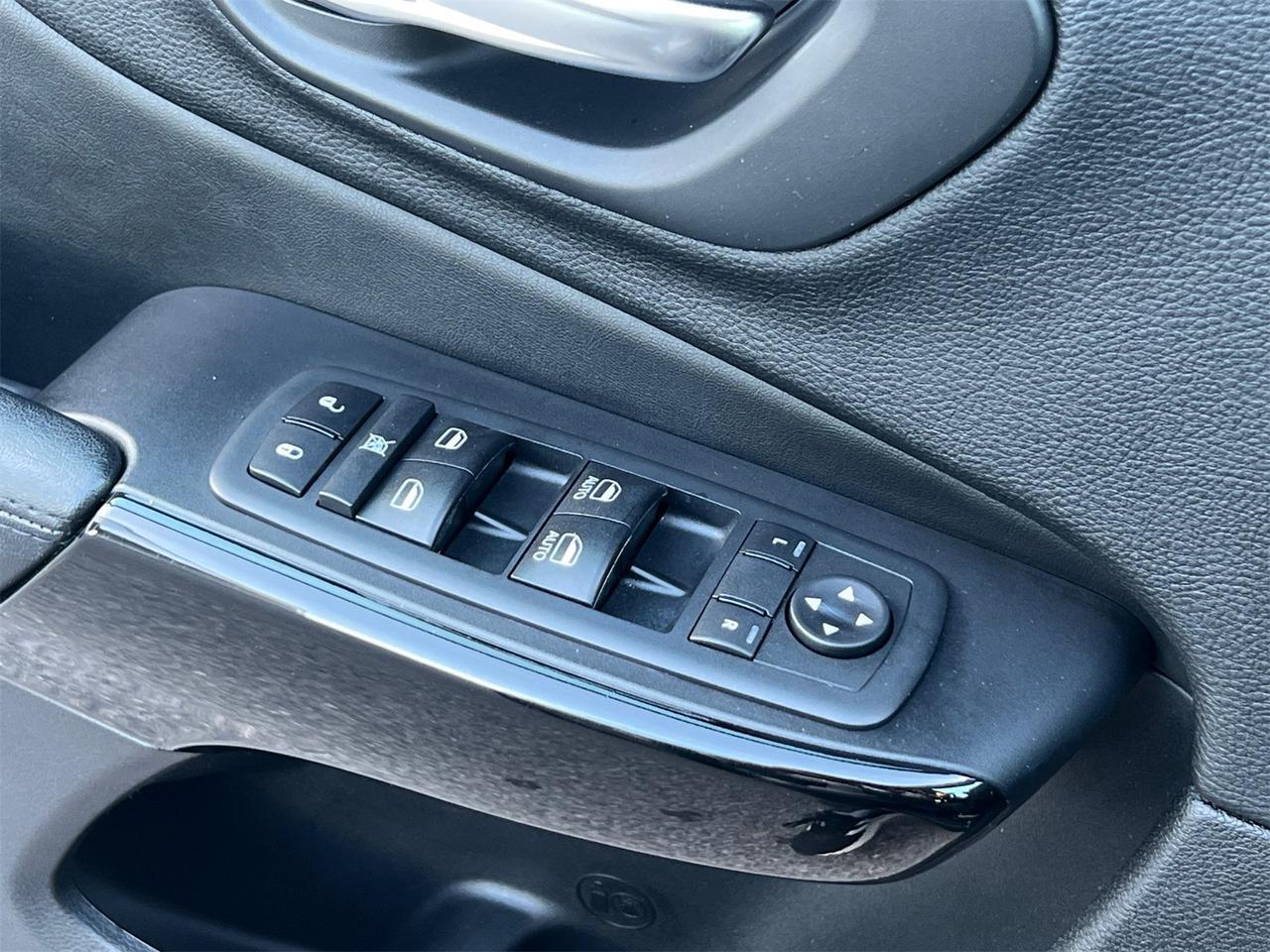 2020 Jeep Cherokee Altitude Hagerstown MD