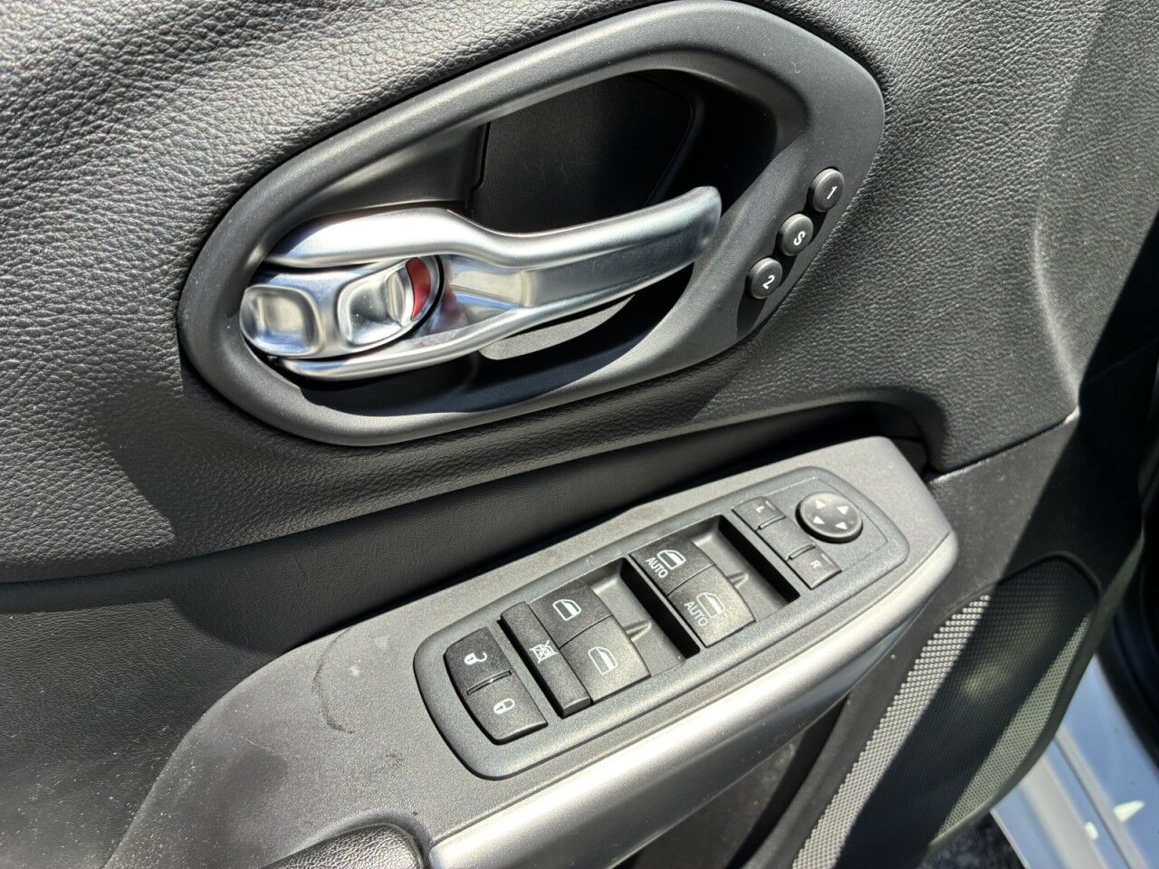 2020 Jeep Cherokee High Altitude Charlton MA