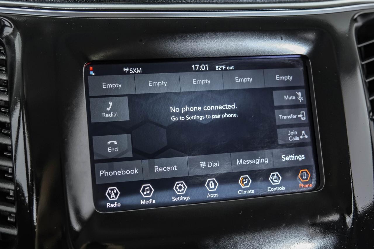 2020 Jeep Cherokee LATITUDE PLUS 4WD BLIND SPOT ASSIST LEATHER HEATED SEATS REAR CAMERA KEYLESS START Carrollton TX