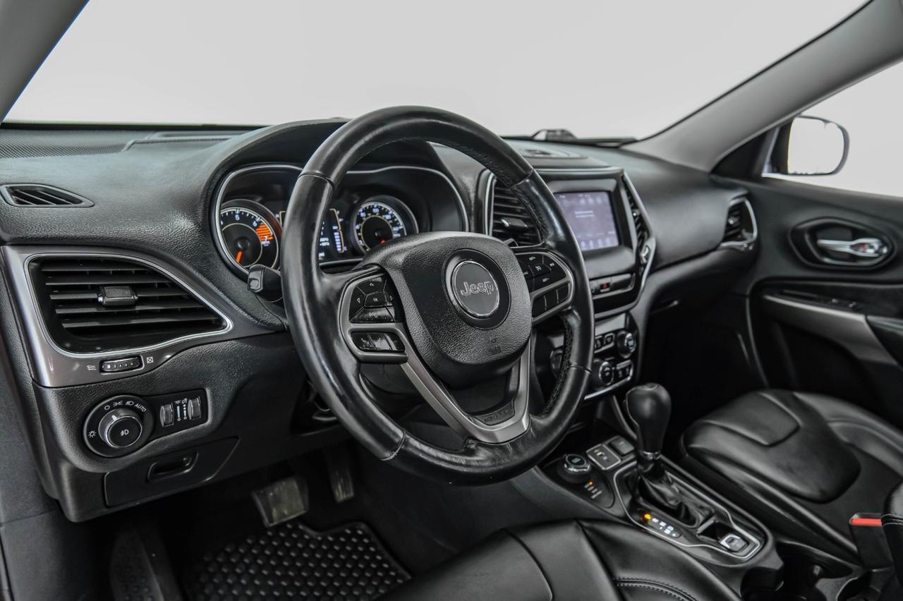 2020 Jeep Cherokee LATITUDE PLUS 4WD BLIND SPOT ASSIST LEATHER HEATED SEATS REAR CAMERA KEYLESS START Carrollton TX