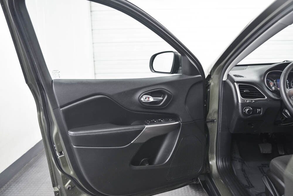 2020 Jeep Cherokee Latitude Akron OH