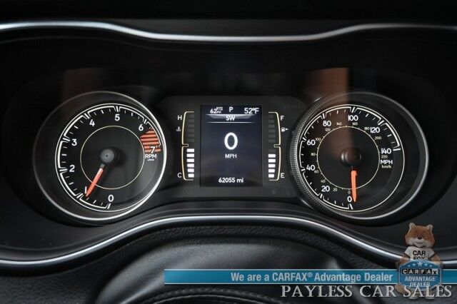 2020 Jeep Cherokee Latitude Plus / 4X4 / 2-Way Compustar Auto Start / Power Leather Trimmed Seats / Blind Spot Alert / Apple CarPlay & Android Auto / USB Input / Back Up Camera / Cruise Control / New Tires / Only 62k Miles Anchorage AK