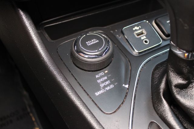 2020 Jeep Cherokee Latitude Plus 4x4 Chantilly VA
