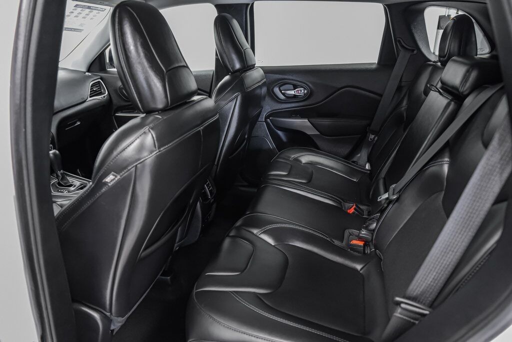2020 Jeep Cherokee Latitude Plus Akron OH