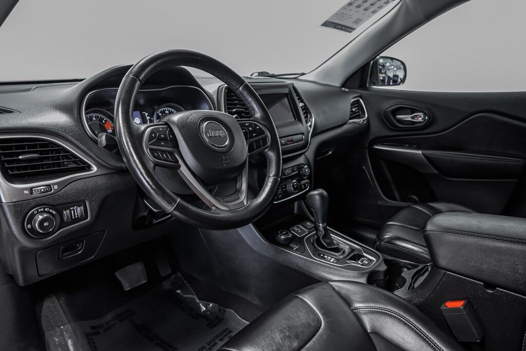 2020 Jeep Cherokee Latitude Plus Akron OH