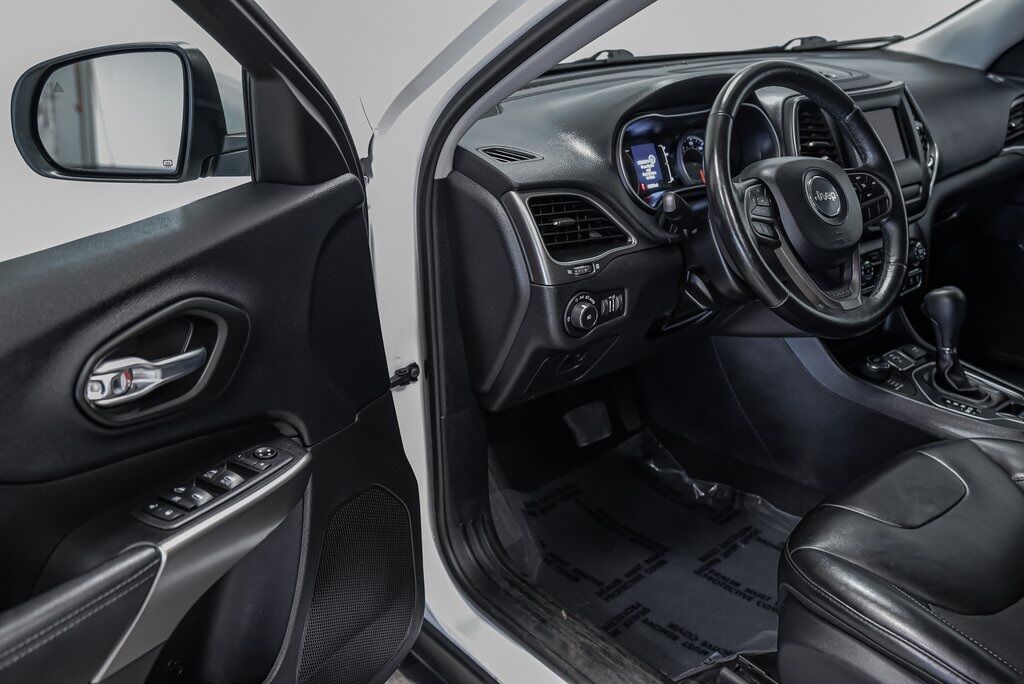 2020 Jeep Cherokee Latitude Plus Akron OH