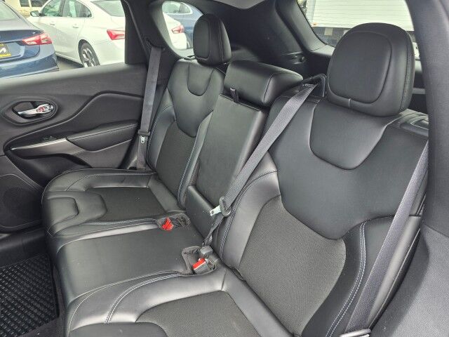 2020 Jeep Cherokee Latitude Plus Bellingham WA