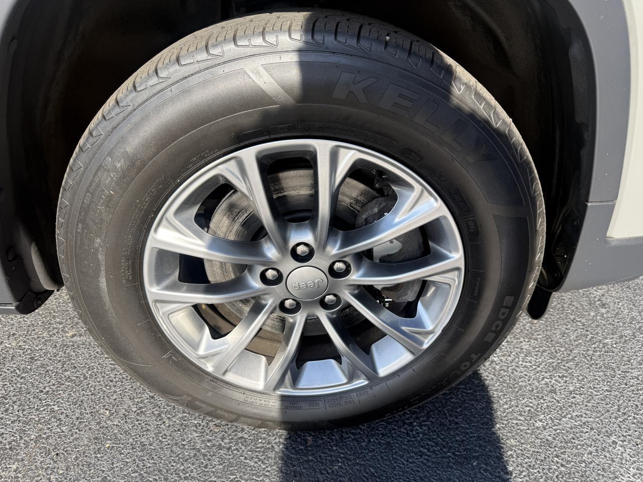2020 Jeep Cherokee Latitude Plus Connellsville PA