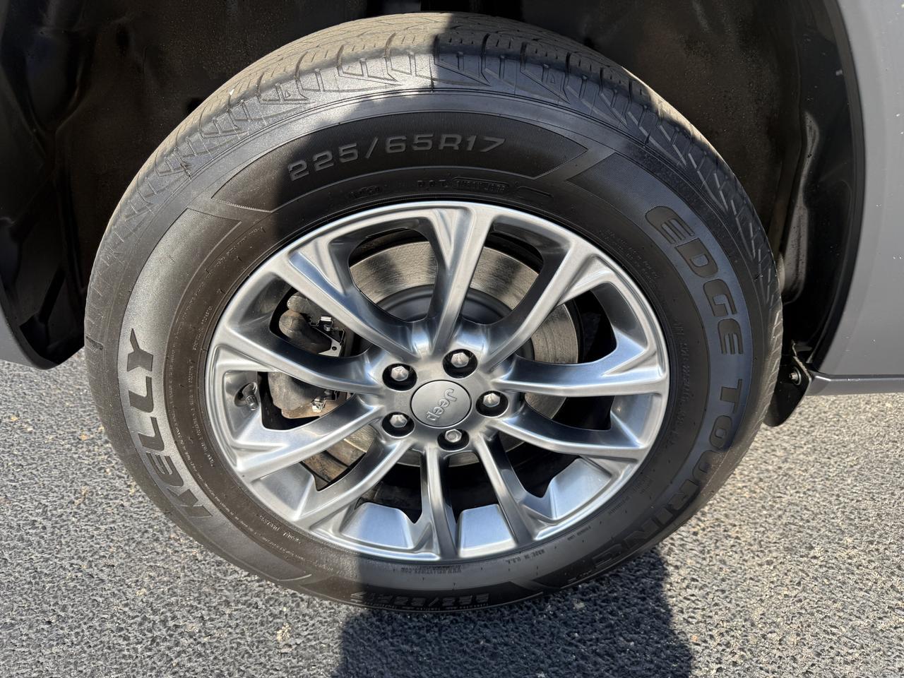2020 Jeep Cherokee Latitude Plus Connellsville PA