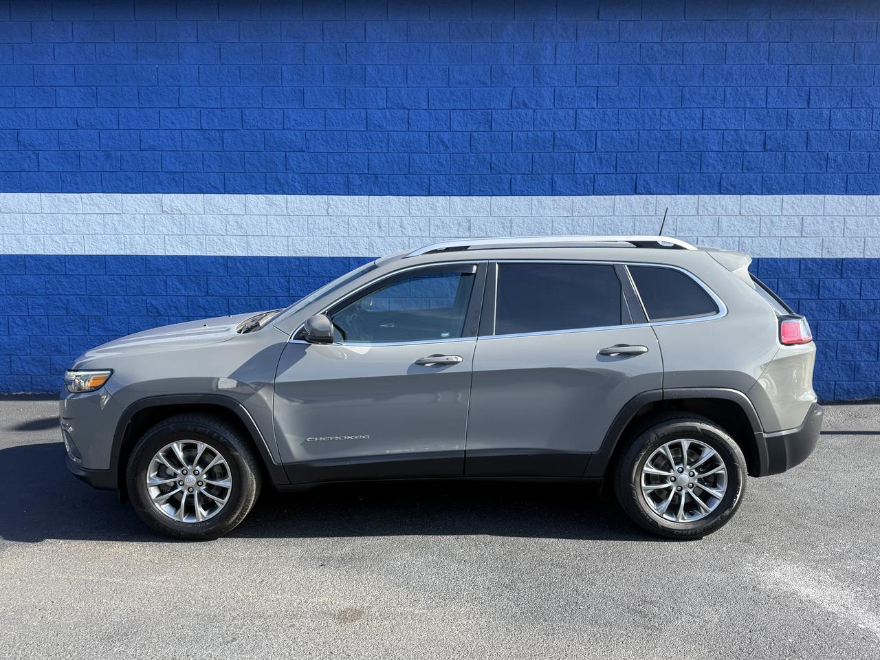 2020 Jeep Cherokee Latitude Plus Connellsville PA