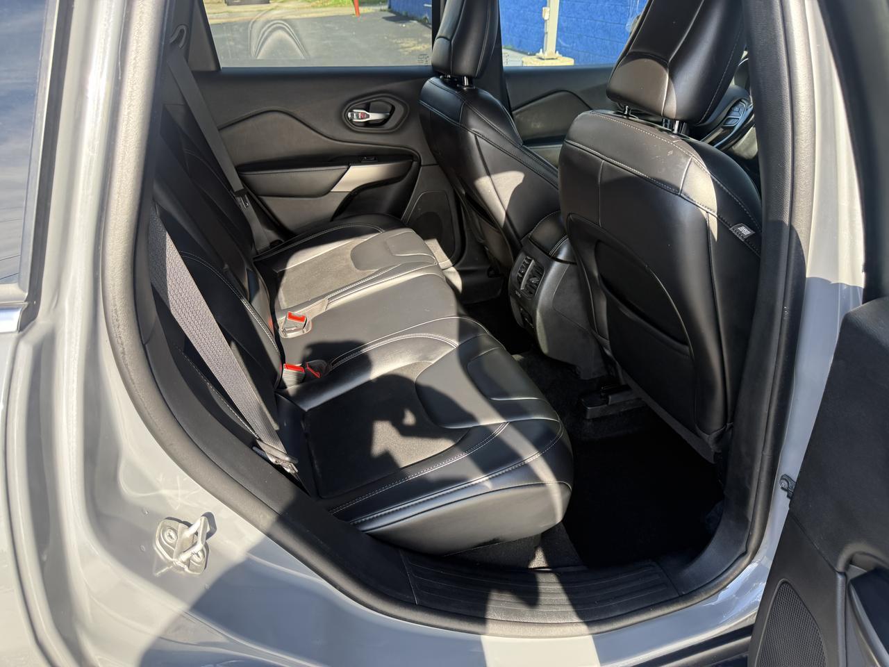 2020 Jeep Cherokee Latitude Plus Connellsville PA