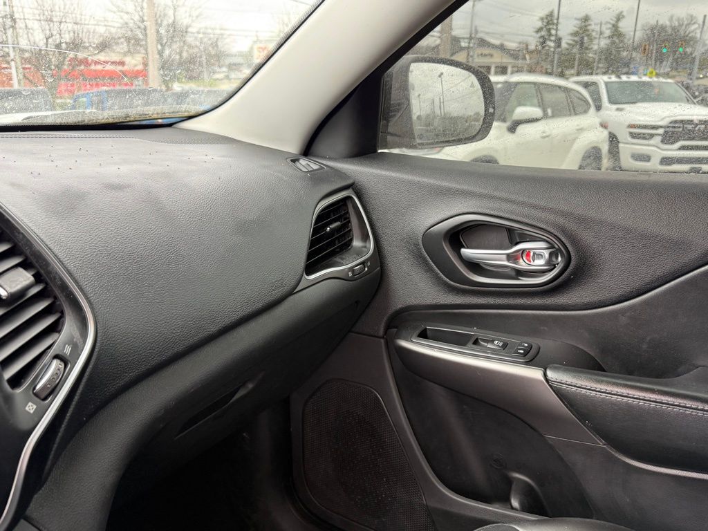 2020 Jeep Cherokee Latitude Plus Crestwood KY