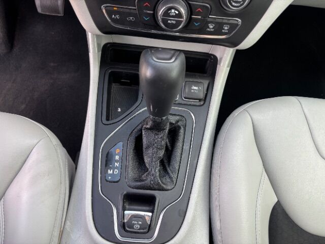 2020 Jeep Cherokee Latitude Plus FWD Mesa AZ
