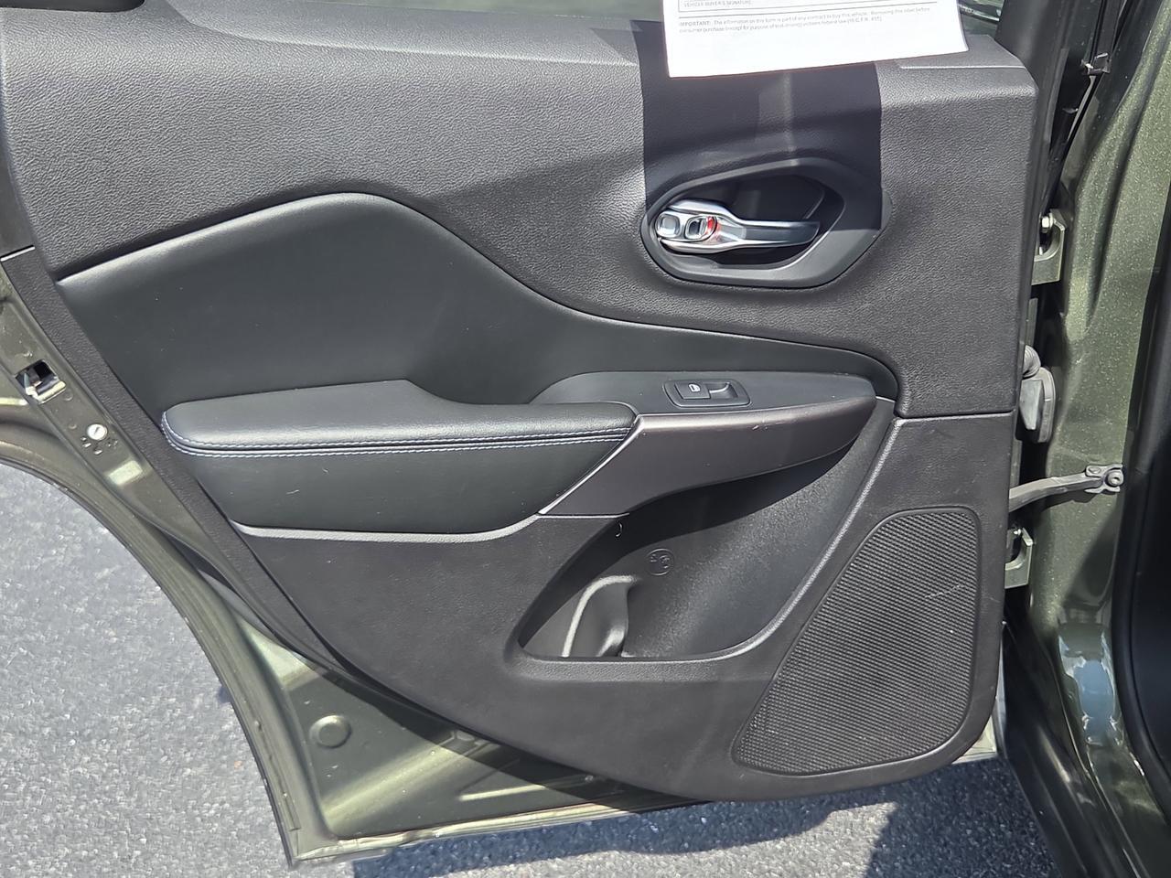 2020 Jeep Cherokee Latitude Plus HAMBURG PA