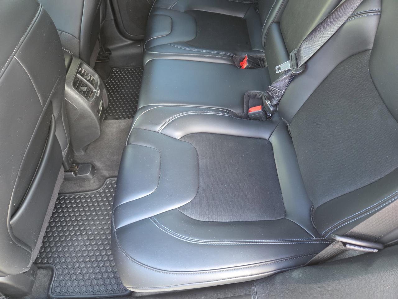 2020 Jeep Cherokee Latitude Plus HAMBURG PA