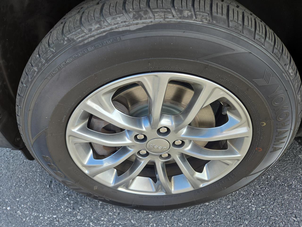 2020 Jeep Cherokee Latitude Plus HAMBURG PA