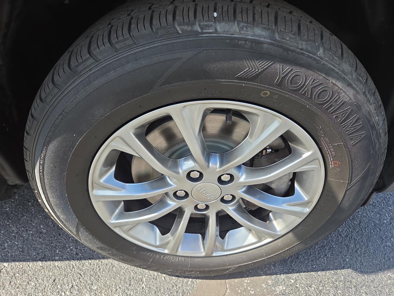 2020 Jeep Cherokee Latitude Plus HAMBURG PA