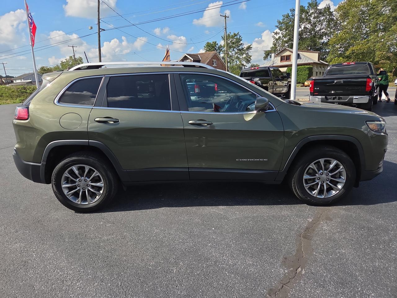 2020 Jeep Cherokee Latitude Plus HAMBURG PA