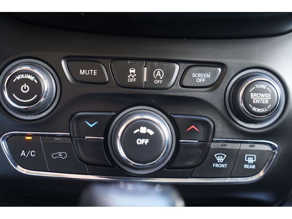 2020 Jeep Cherokee Latitude Plus Huntington UT