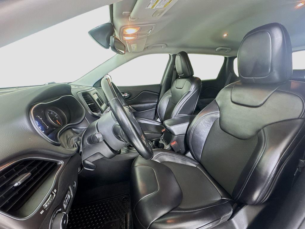 2020 Jeep Cherokee Latitude Plus Kennewick WA