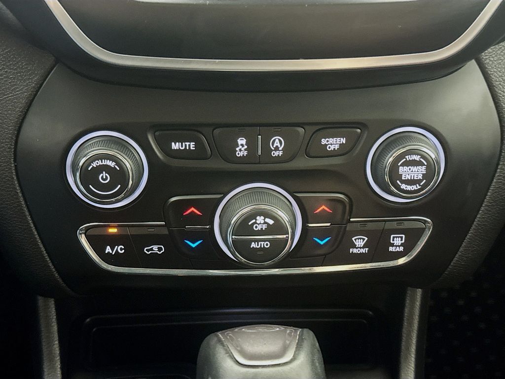2020 Jeep Cherokee Latitude Plus Kennewick WA