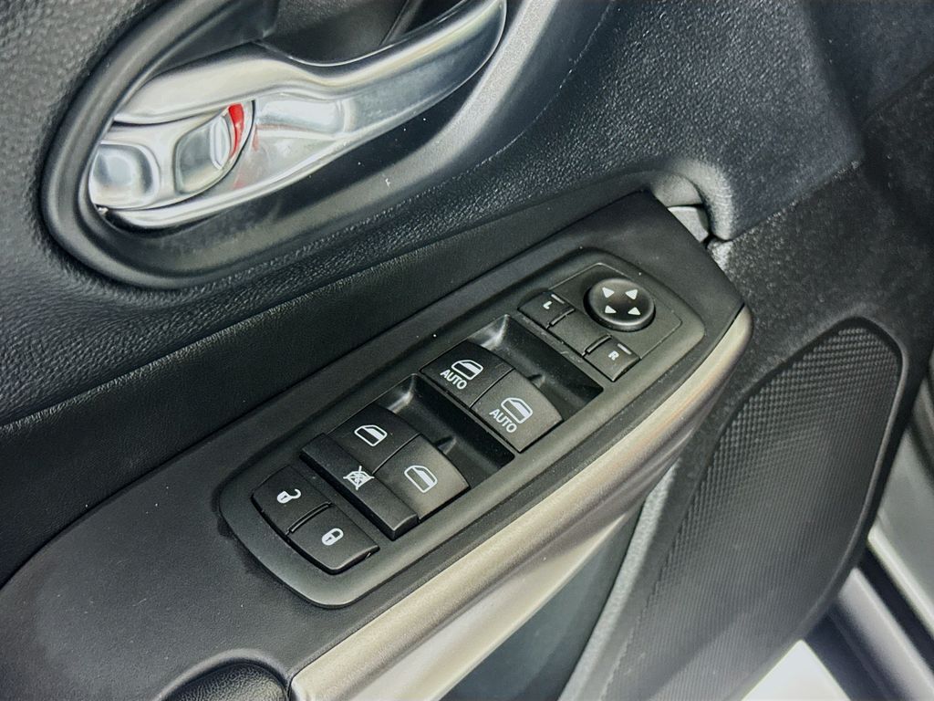 2020 Jeep Cherokee Latitude Plus Kennewick WA