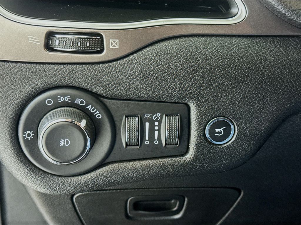 2020 Jeep Cherokee Latitude Plus Kennewick WA