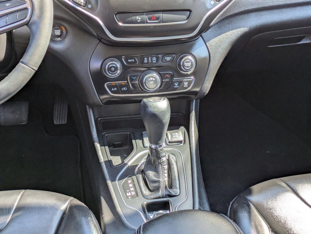 2020 Jeep Cherokee Latitude Plus Castroville TX