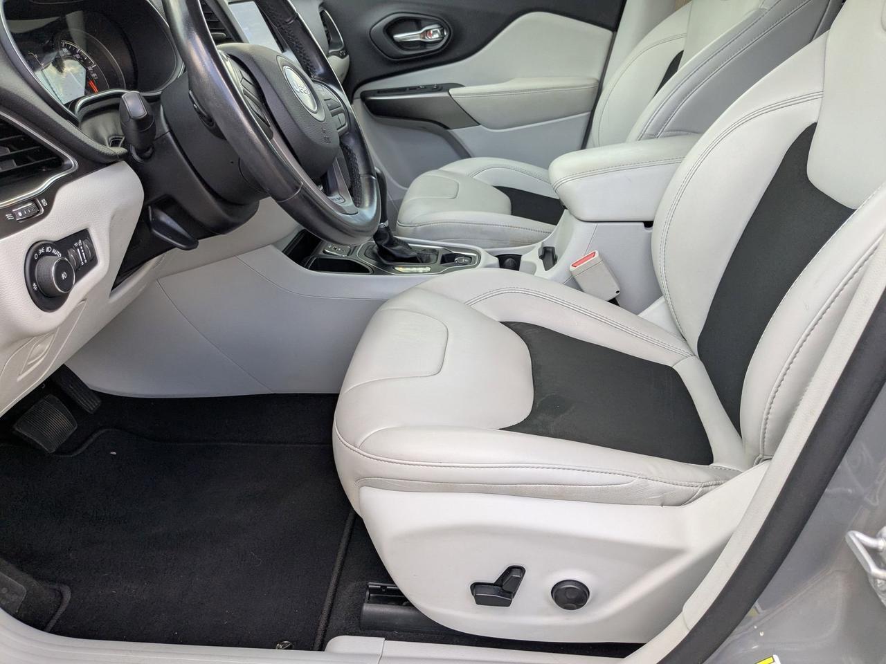 2020 Jeep Cherokee Latitude Plus San Antonio TX