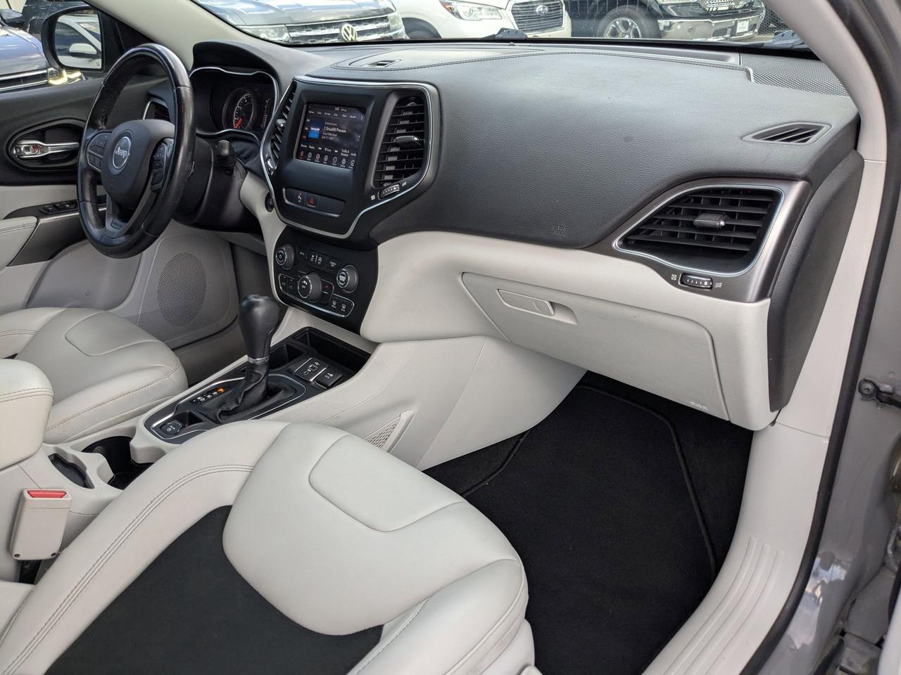 2020 Jeep Cherokee Latitude Plus San Antonio TX