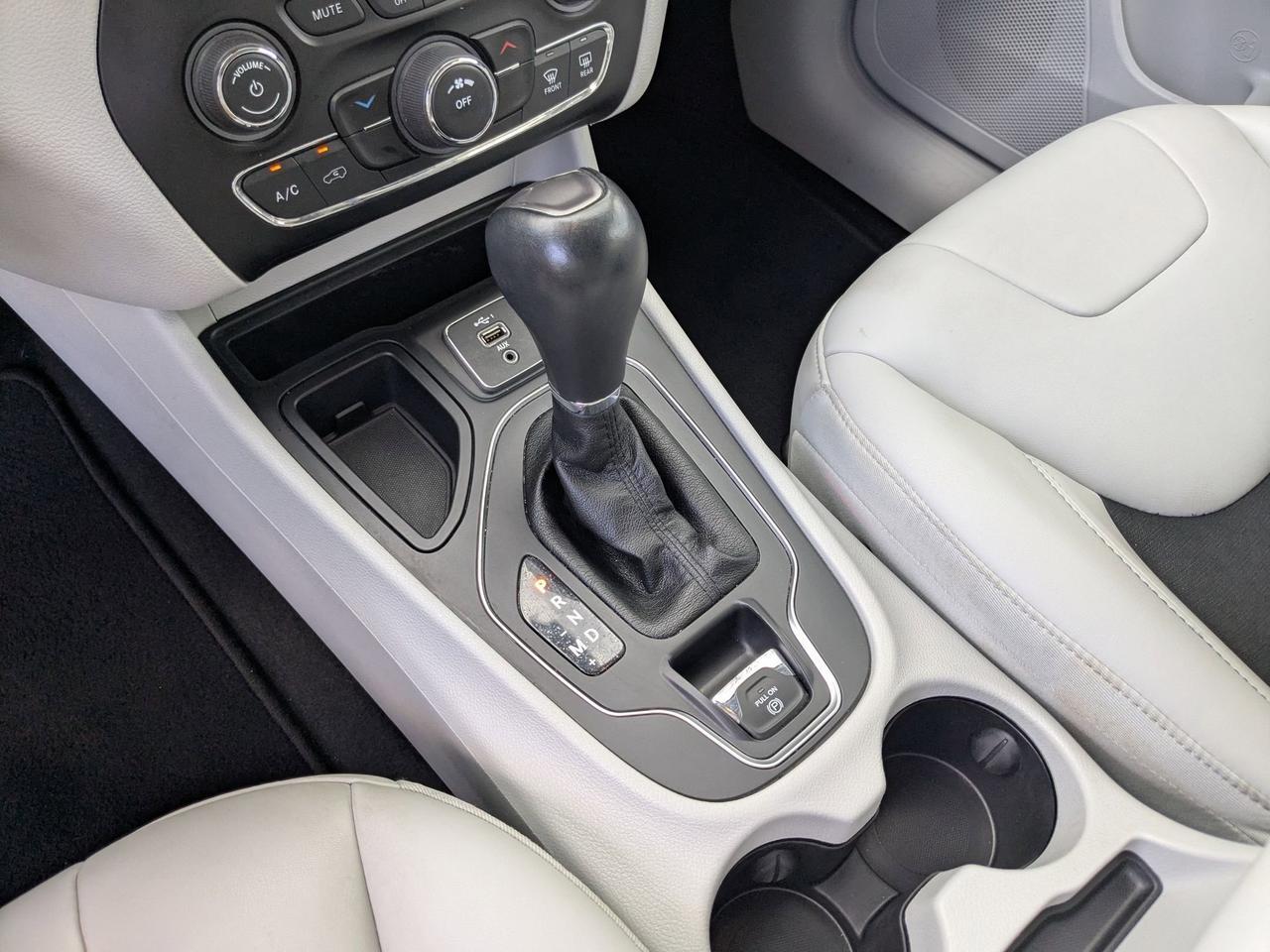 2020 Jeep Cherokee Latitude Plus San Antonio TX