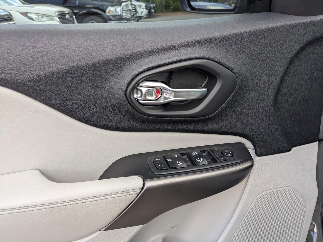 2020 Jeep Cherokee Latitude Plus San Antonio TX