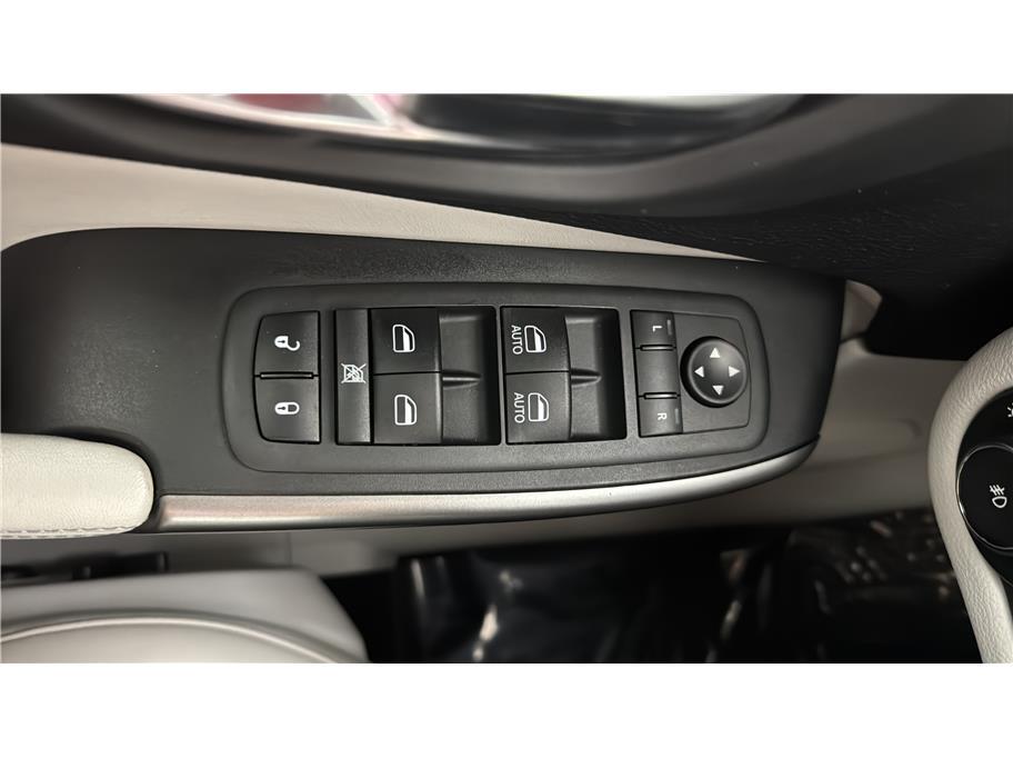 2020 Jeep Cherokee Latitude Plus Sport Utility 4D Folsom CA