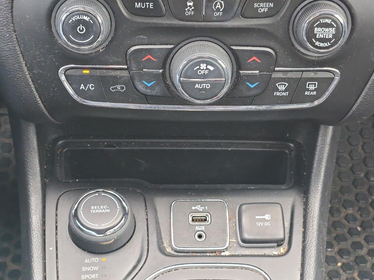 2020 Jeep Cherokee Latitude Plus Fredericksburg VA