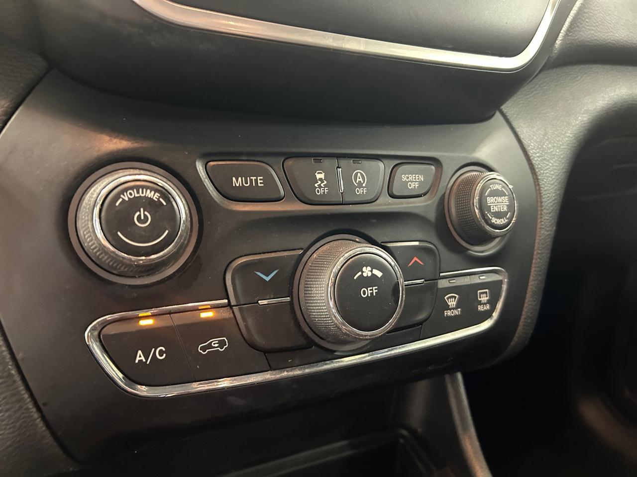 2020 Jeep Cherokee Latitude New Braunfels TX