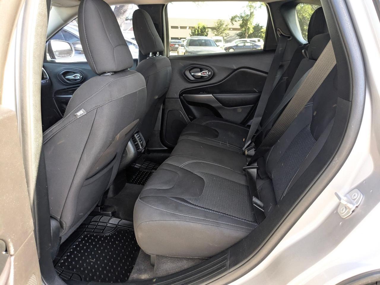 2020 Jeep Cherokee Latitude San Antonio TX